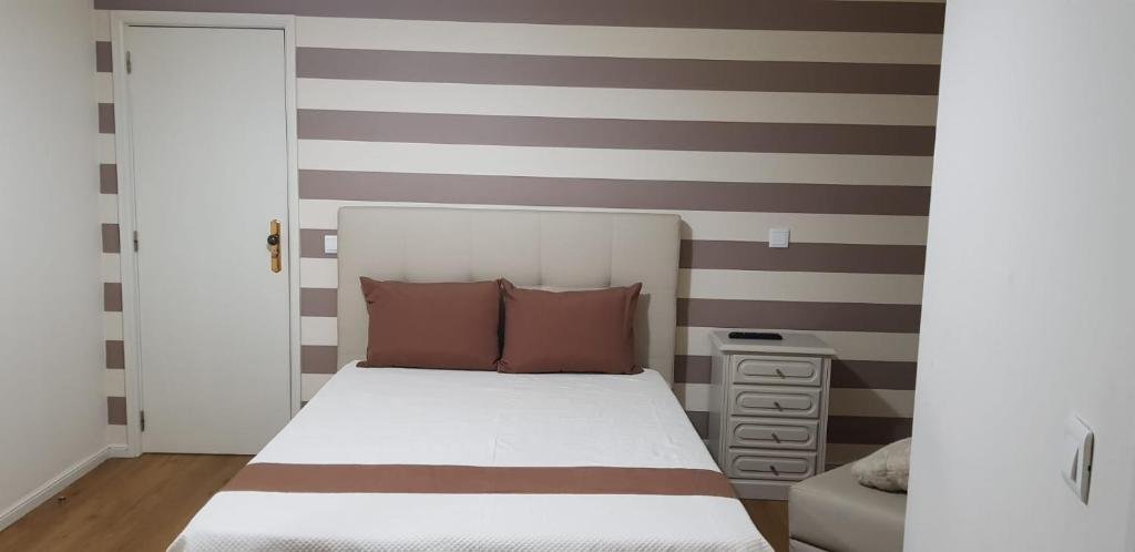 Quarto Duplo